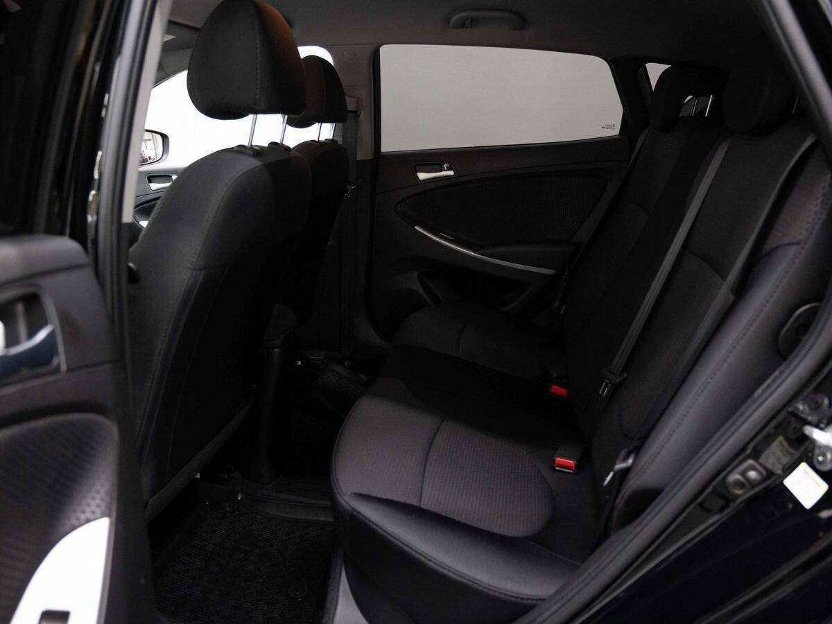 Купить Hyundai Solaris, 2016, 138 787 км, фото №9