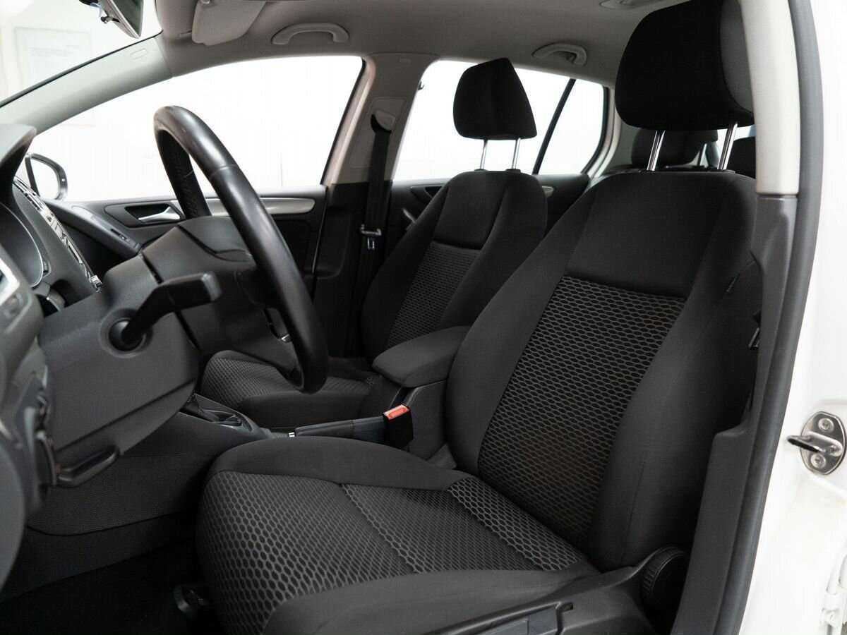 Купить Volkswagen Golf, 2012, 95 700 км, фото №6