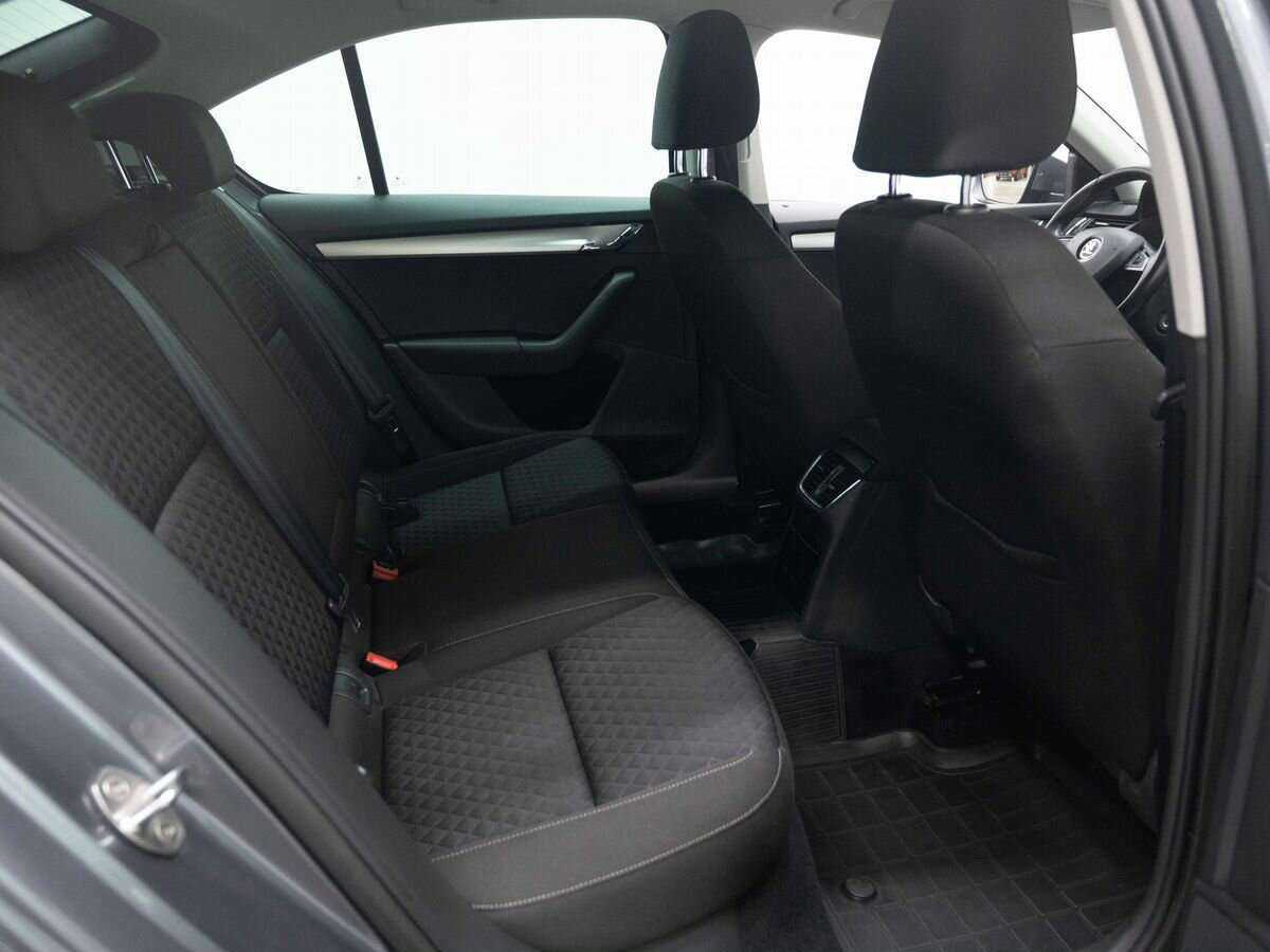 Купить Skoda Octavia, 2016, 193 500 км, фото №10