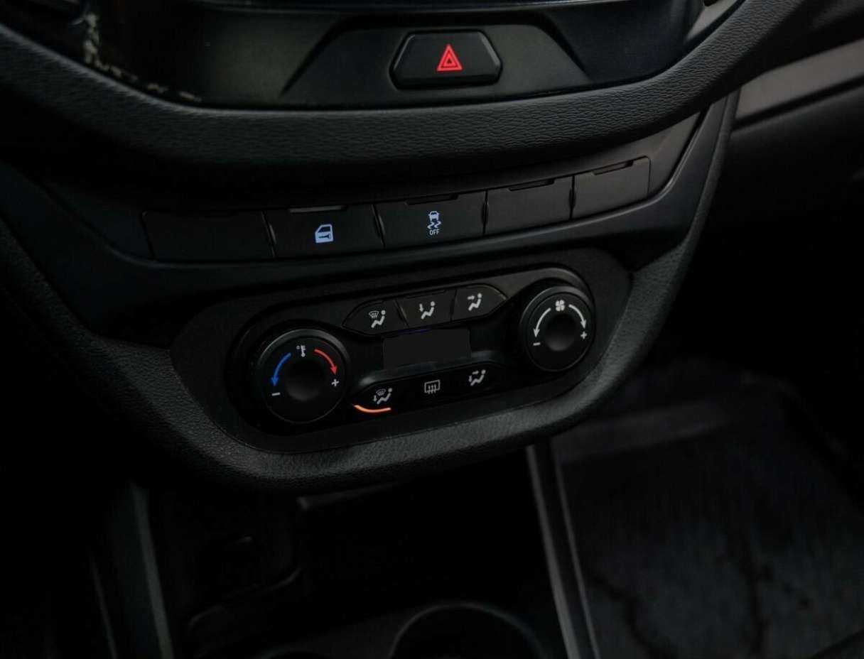 Купить Lada (ВАЗ) Vesta, 2020, 60 000 км, фото №16