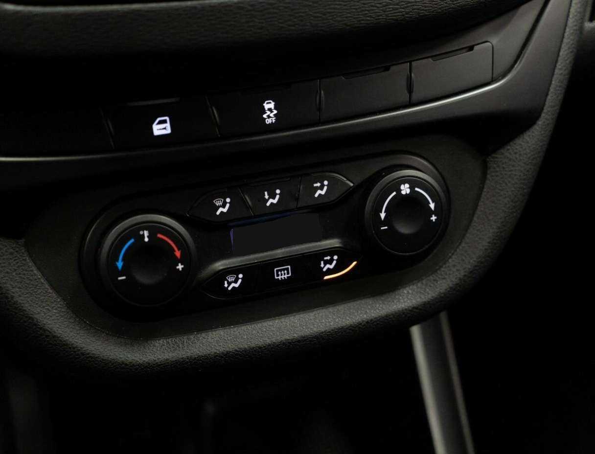 Купить Lada (ВАЗ) Vesta, 2021, 30 000 км, фото №11