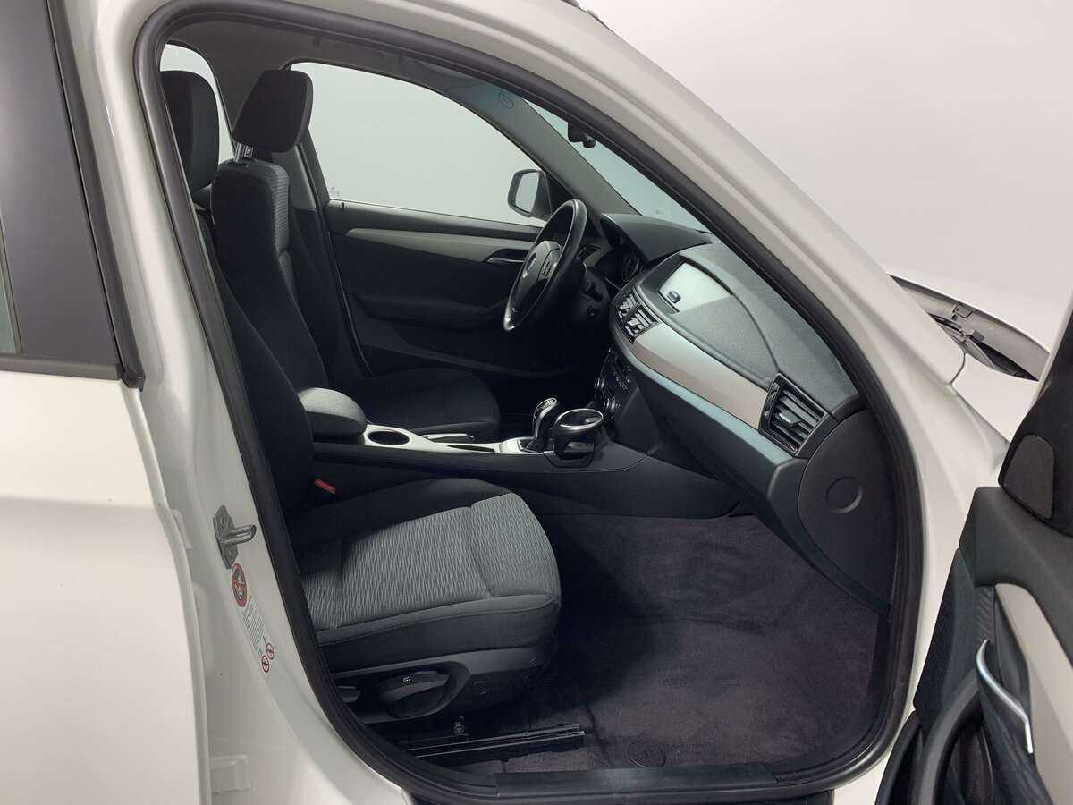 Купить BMW X1 20i, 2013, 155 108 км, фото №16