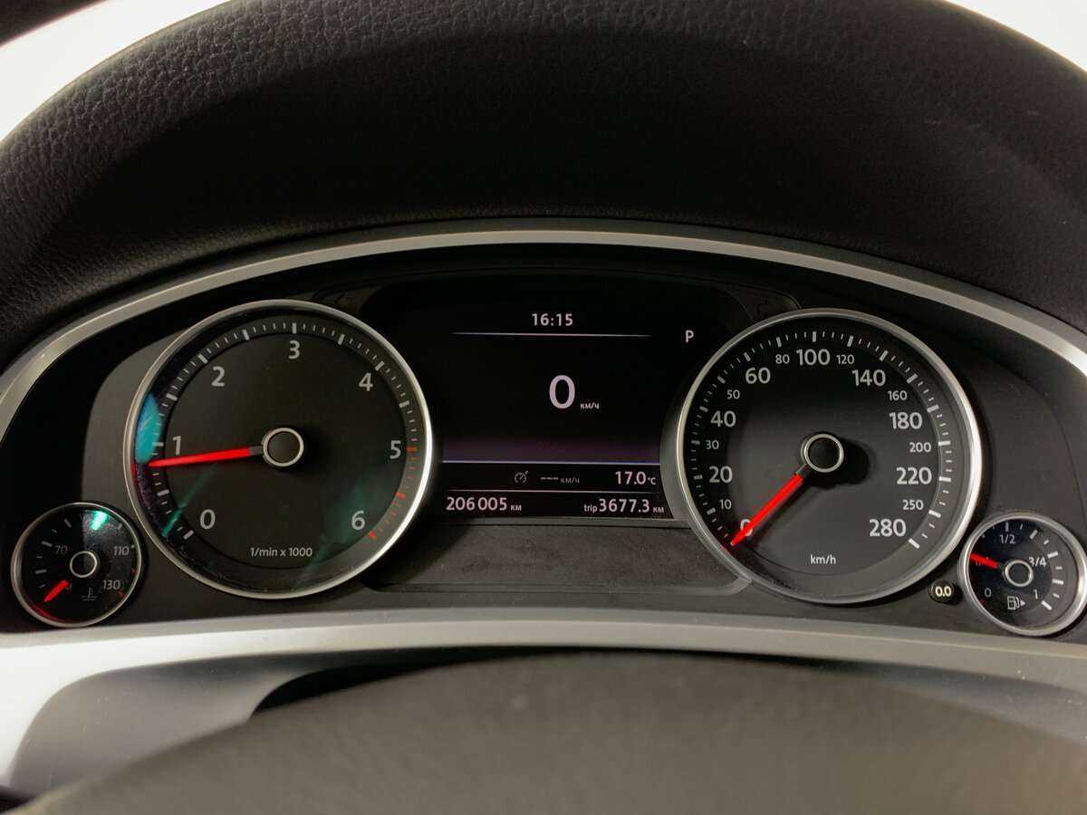 Купить Volkswagen Touareg, 2012, 206 005 км, фото №13