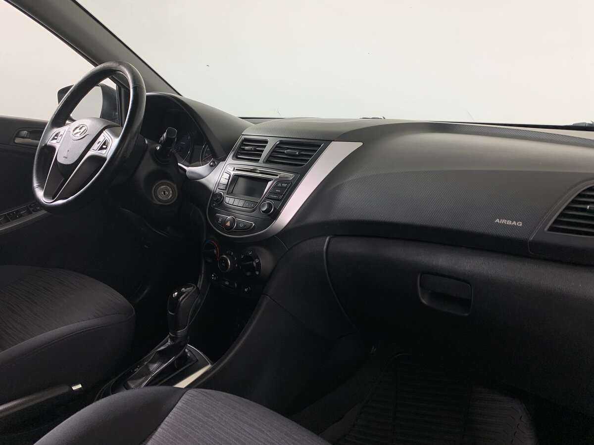 Купить Hyundai Solaris, 2014, 100 924 км, фото №11