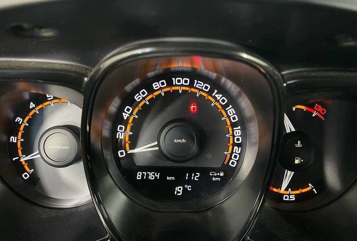 Купить Lada (ВАЗ) Vesta SW, 2019, 87 732 км, фото №10