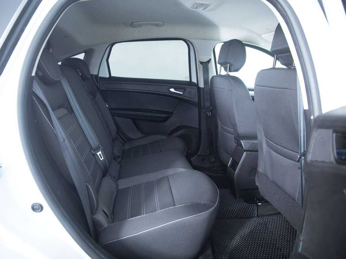 Купить Renault Arkana, 2019, 40 828 км, фото №9