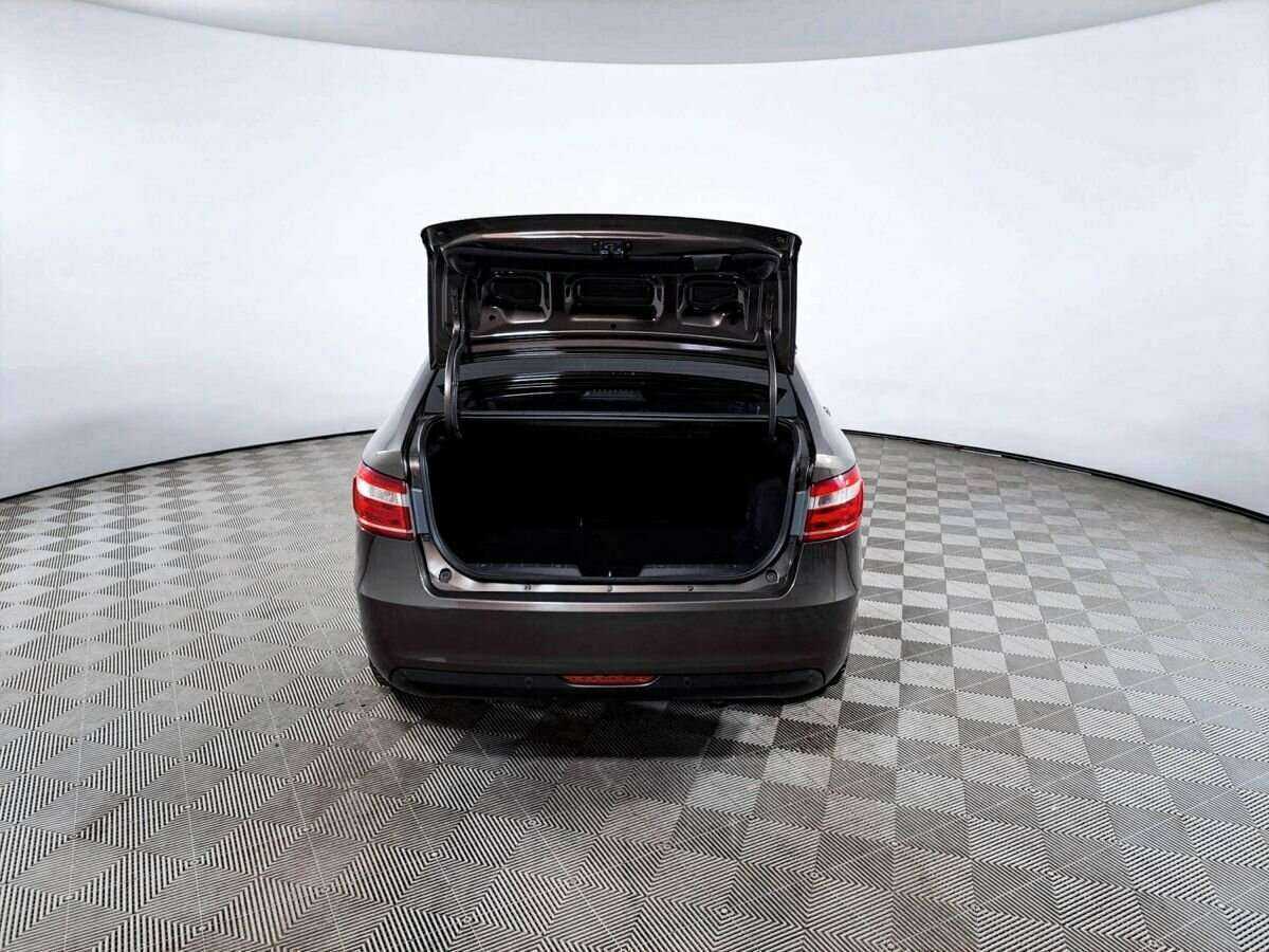 Купить Lada (ВАЗ) Vesta, 2018, 157 940 км, фото №10