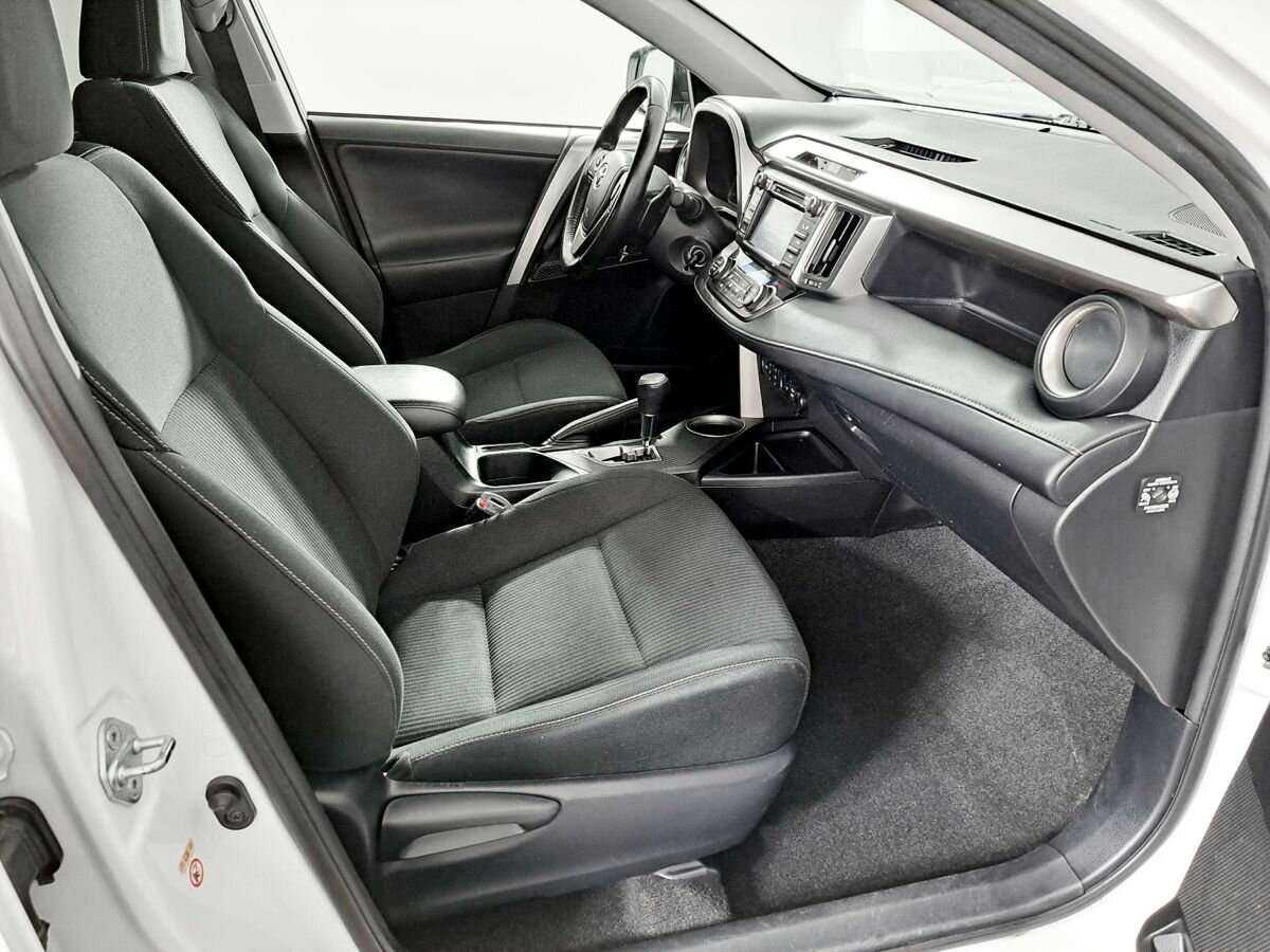 Купить Toyota RAV4, 2015, 254 695 км, фото №7