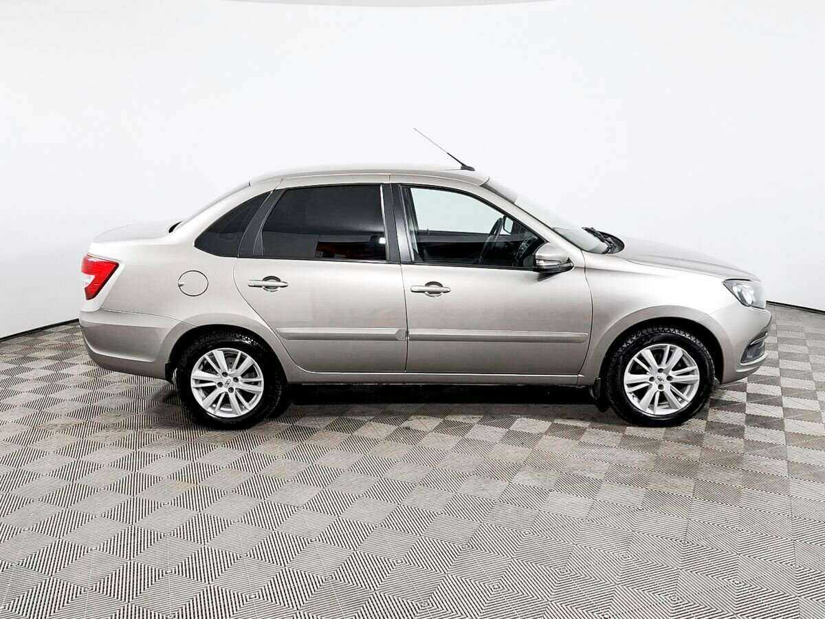 Купить Lada (ВАЗ) Granta, 2019, 75 080 км, фото №4