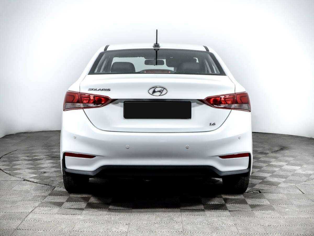 Купить Hyundai Solaris, 2018, 265 648 км, фото №5