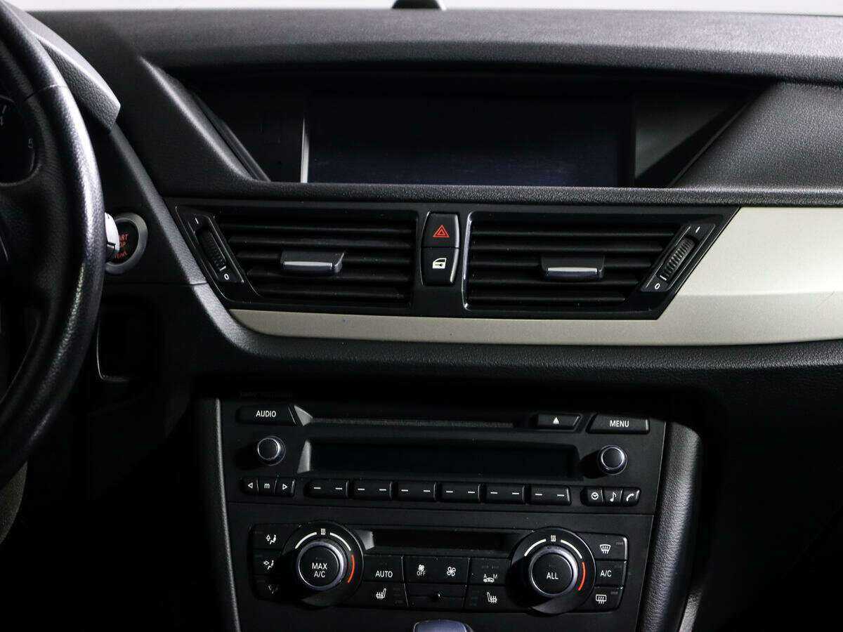 Купить BMW X1 18i, 2014, 106 525 км, фото №11