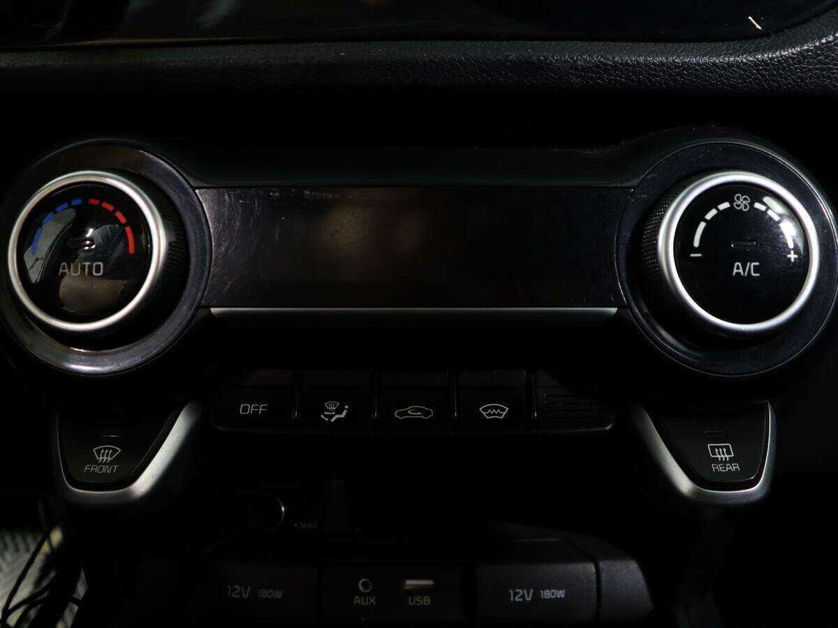 Купить Kia Rio, 2018, 79 850 км, фото №21