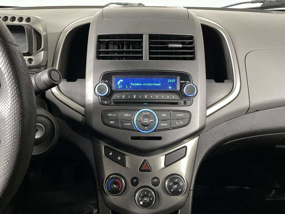 Купить Chevrolet Aveo, 2013, 135 000 км, фото №11