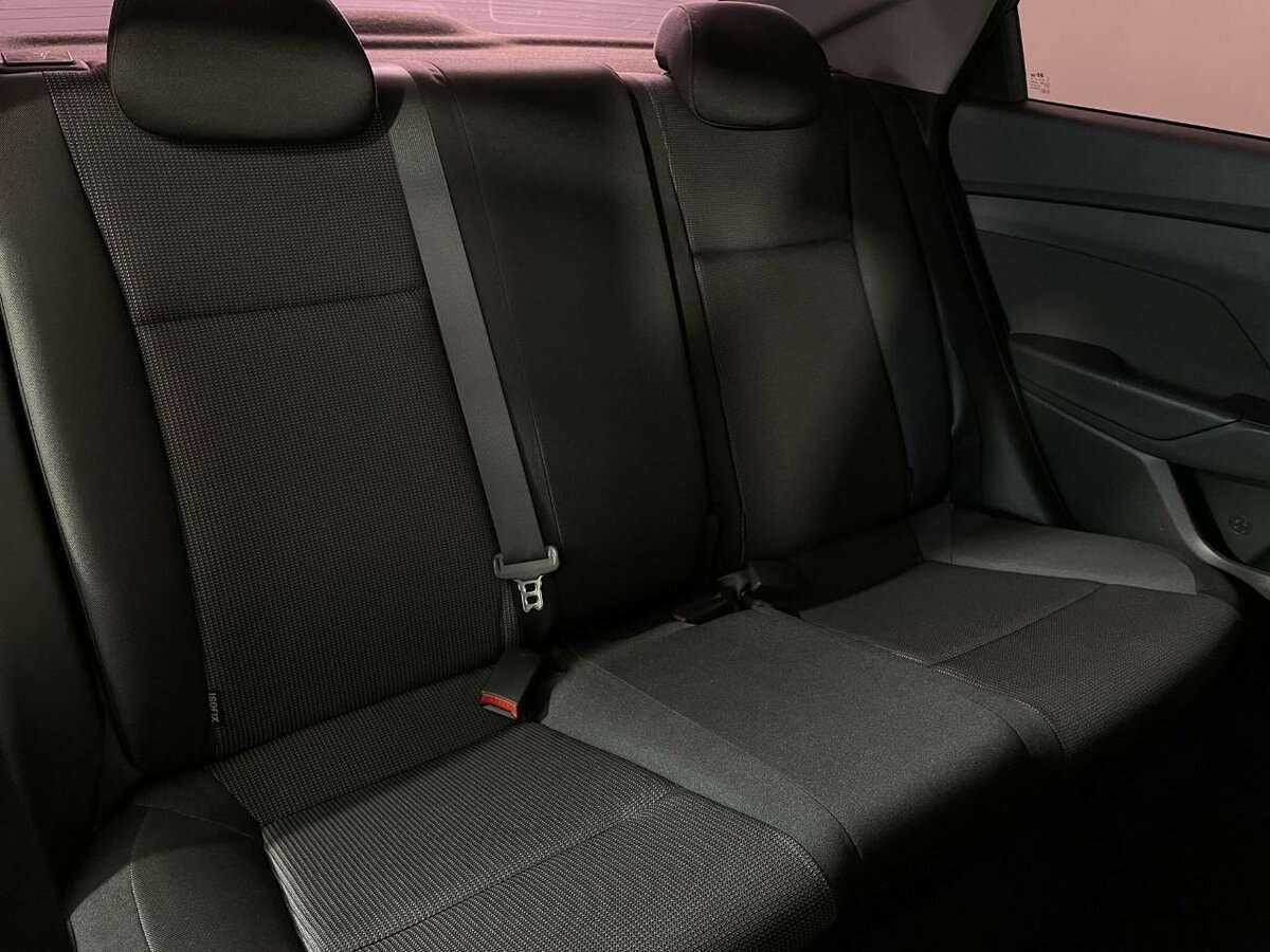 Купить Hyundai Solaris, 2017, 99 000 км, фото №15