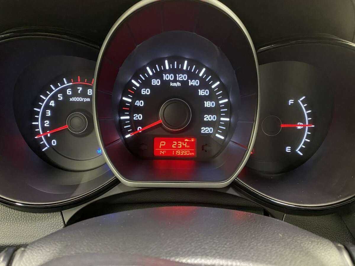 Купить Kia Rio, 2017, 119 000 км, фото №10