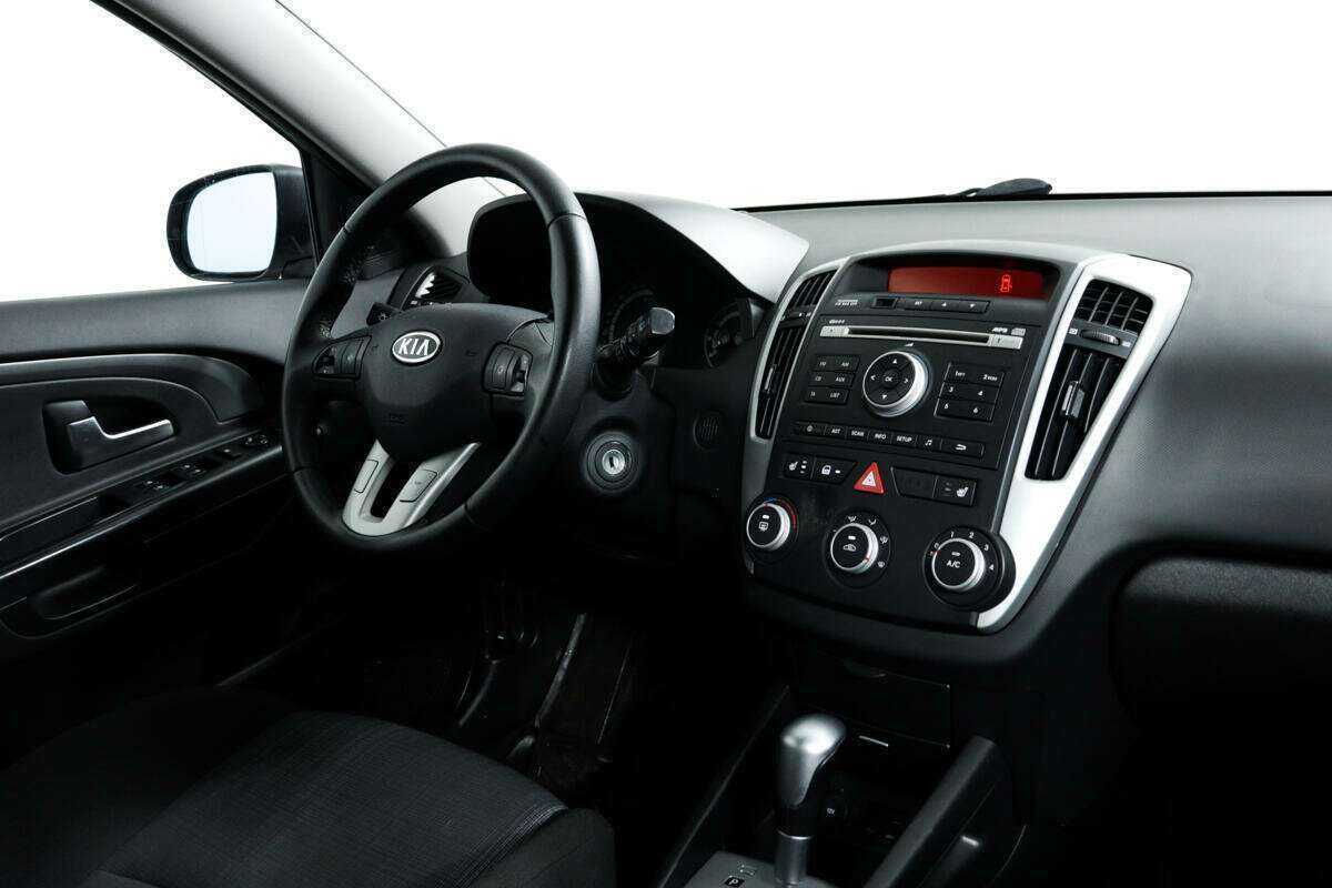 Купить Kia Ceed, 2012, 103 564 км, фото №9