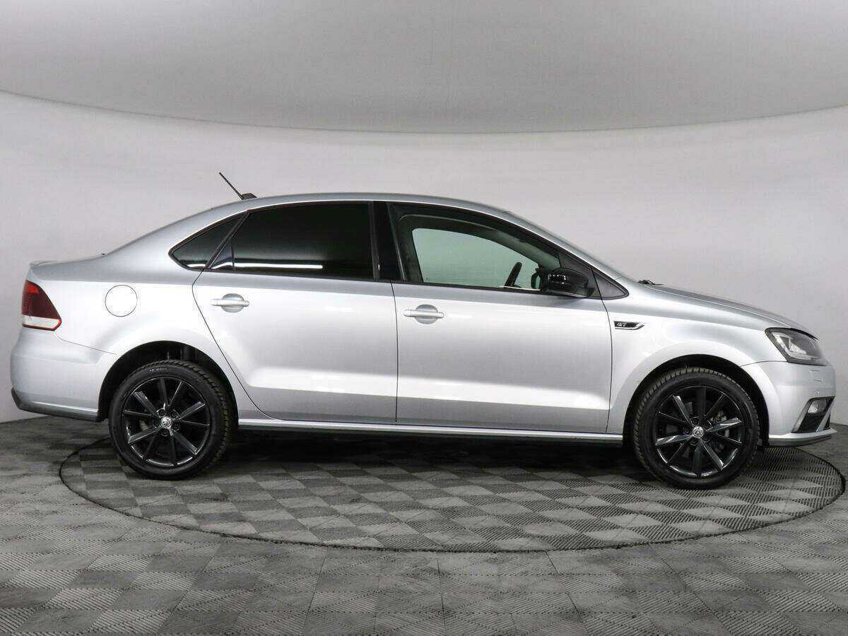 Купить Volkswagen Polo, 2017, 120 049 км, фото №4