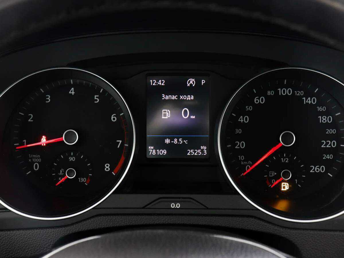 Купить Volkswagen Passat, 2016, 78 106 км, фото №12