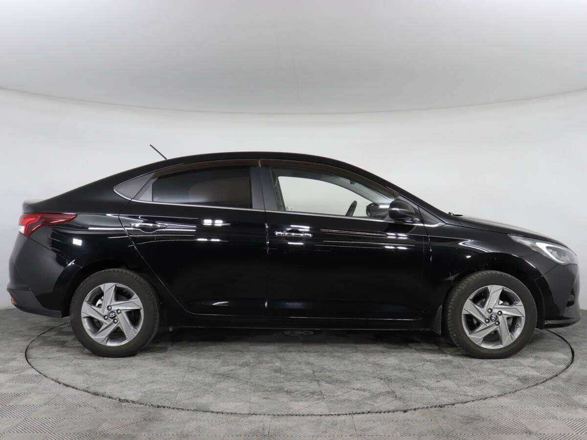 Купить Hyundai Solaris, 2021, 41 069 км, фото №4