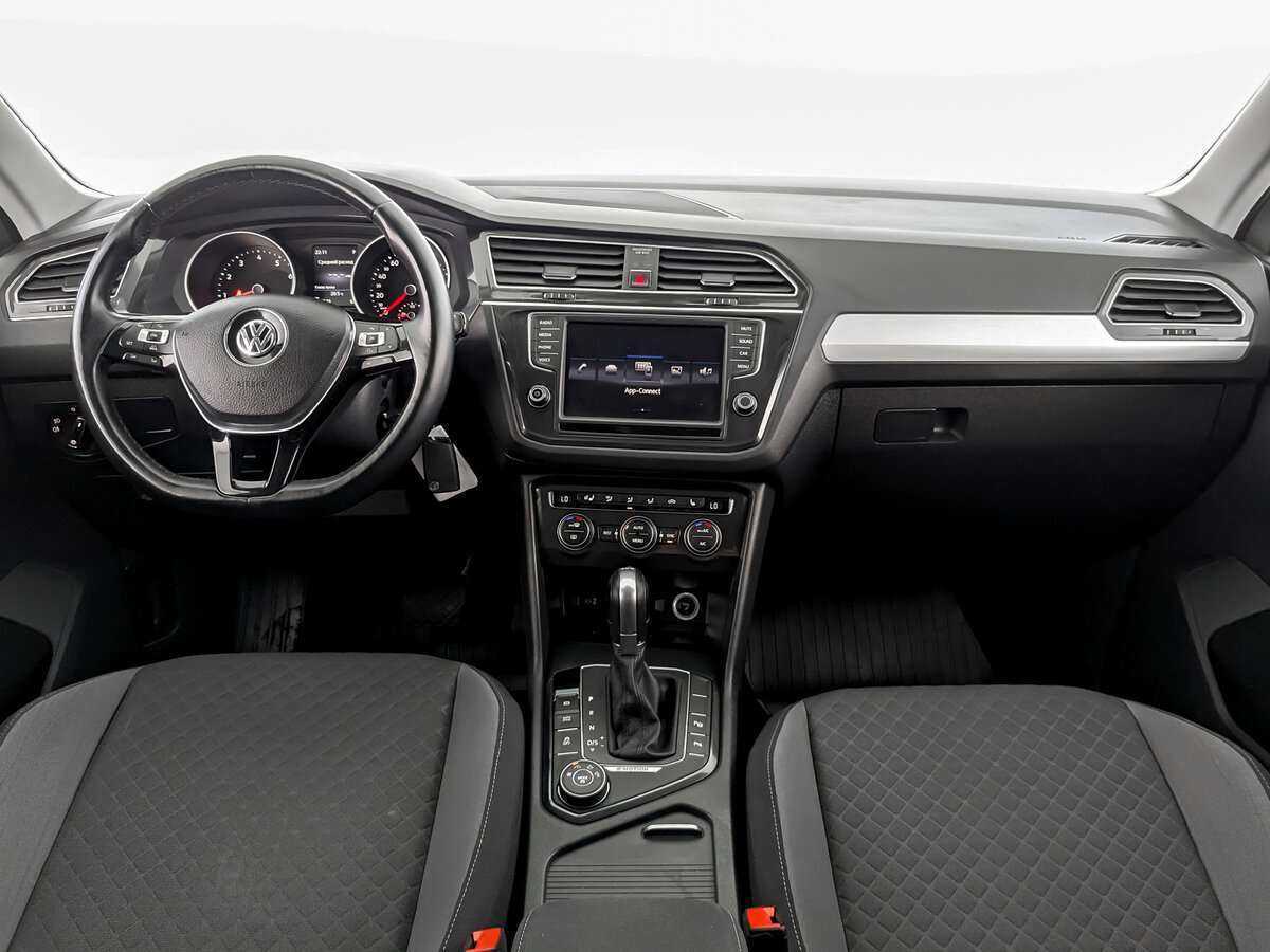 Купить Volkswagen Tiguan, 2017, 107 312 км, фото №12