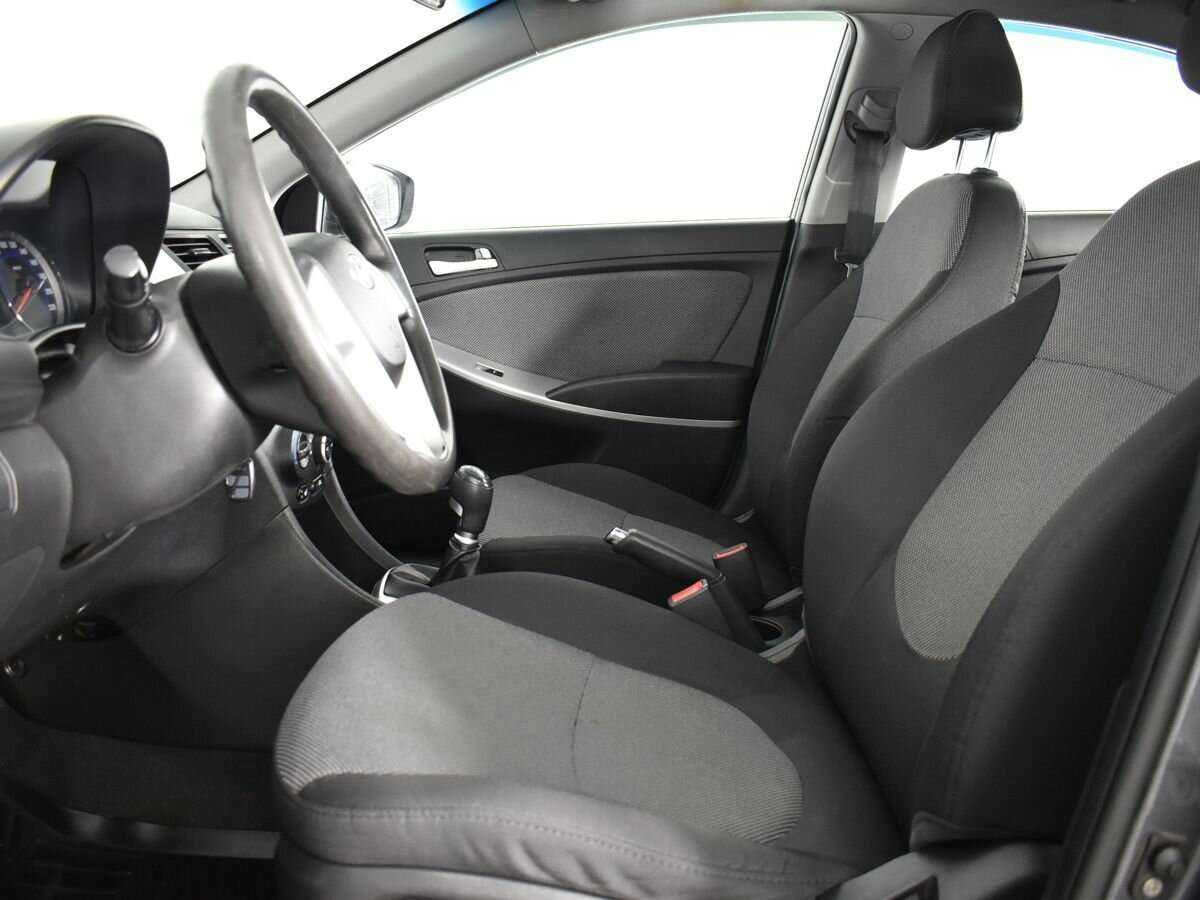 Купить Hyundai Solaris, 2013, 253 888 км, фото №10