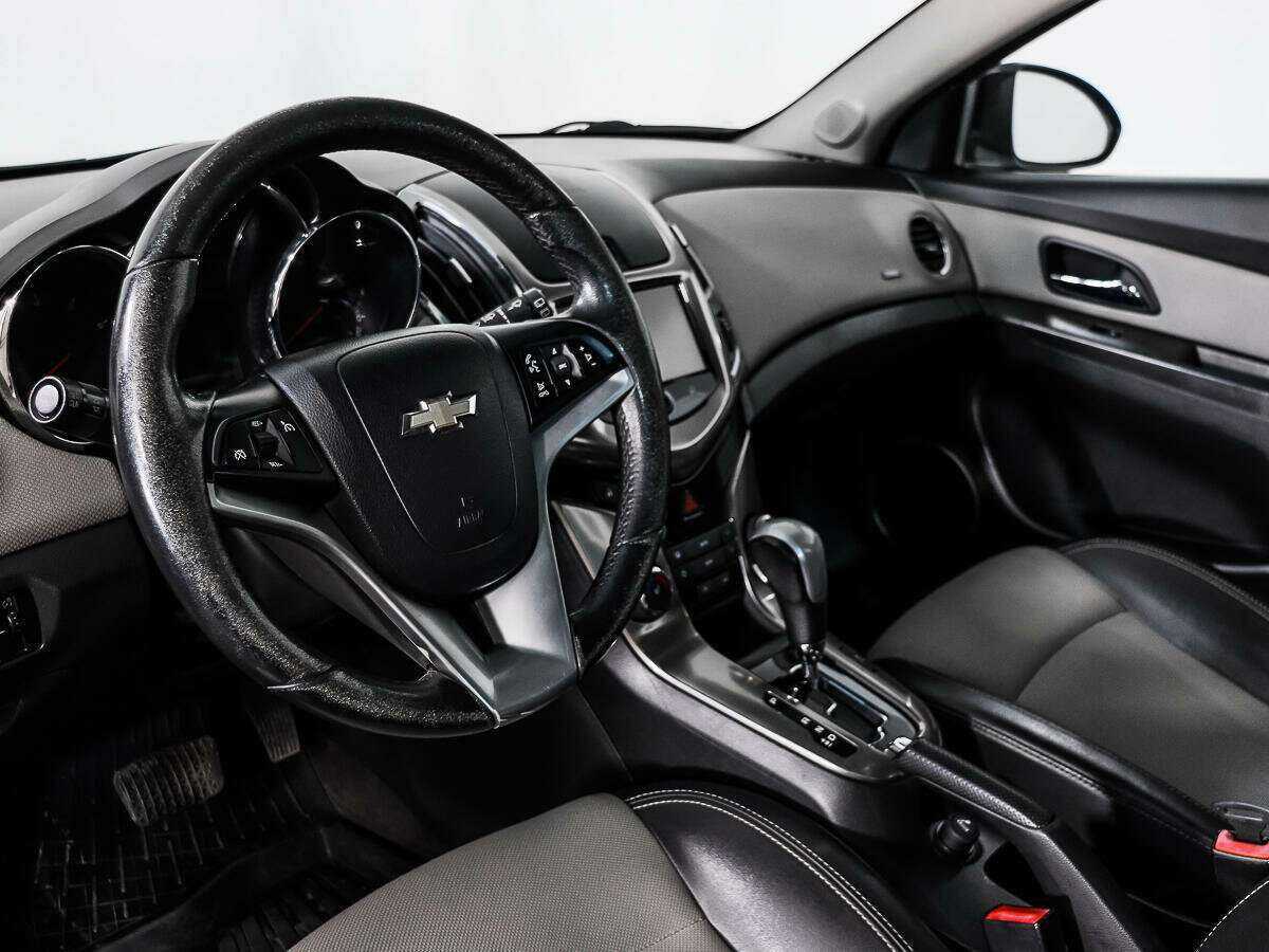 Купить Chevrolet Cruze, 2013, 209 343 км, фото №9