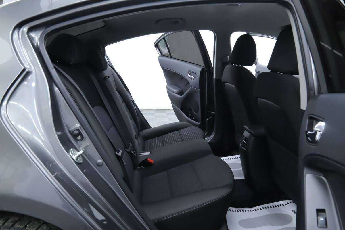 Купить Kia Cerato, 2018, 140 500 км, фото №16