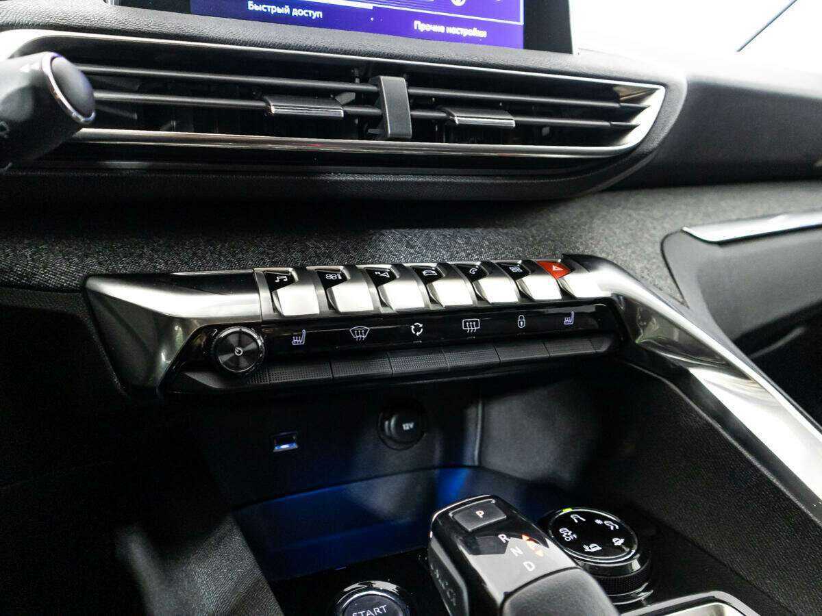 Купить Peugeot 3008, 2018, 108 934 км, фото №16