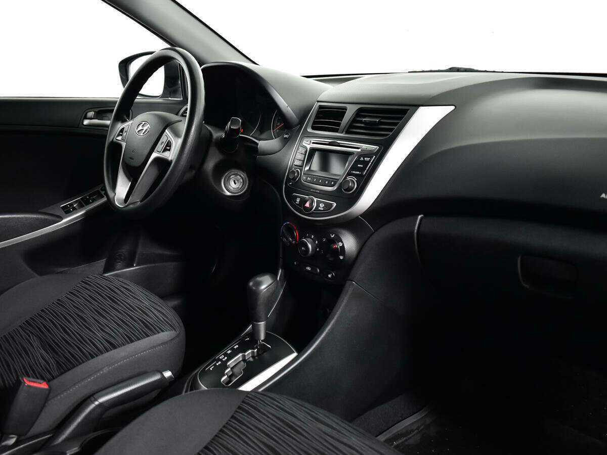 Купить Hyundai Solaris, 2014, 140 289 км, фото №9