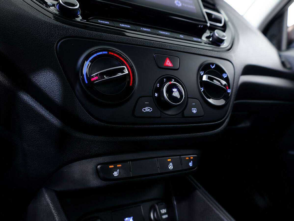 Купить Hyundai Solaris, 2021, 30 463 км, фото №16