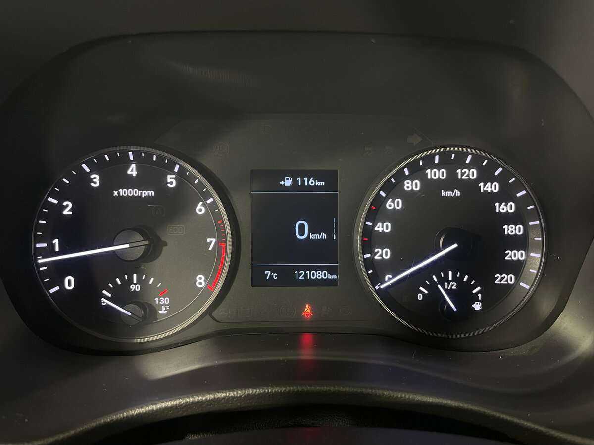 Купить Hyundai Solaris, 2017, 120 850 км, фото №13