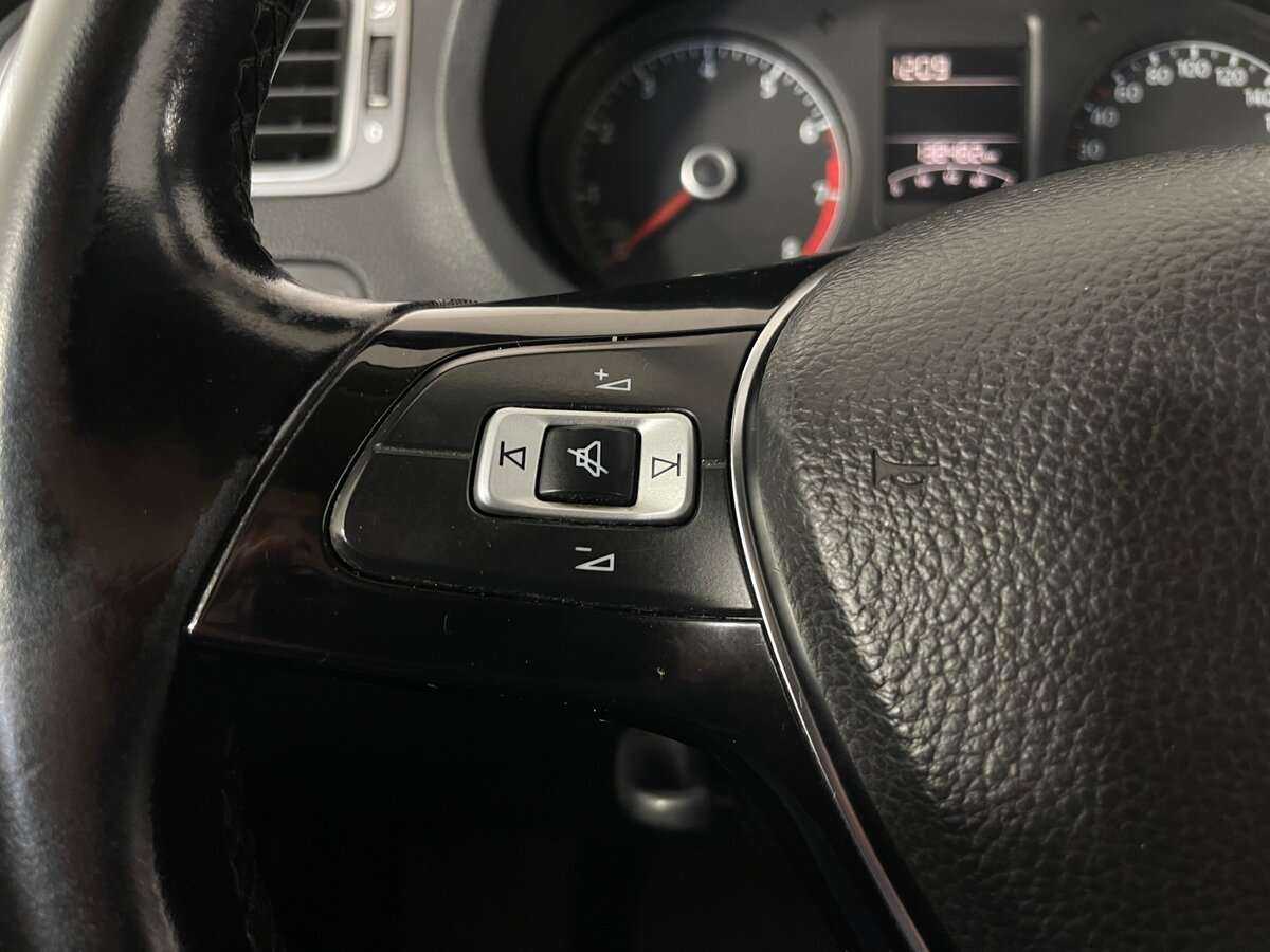 Купить Volkswagen Polo, 2016, 138 452 км, фото №12