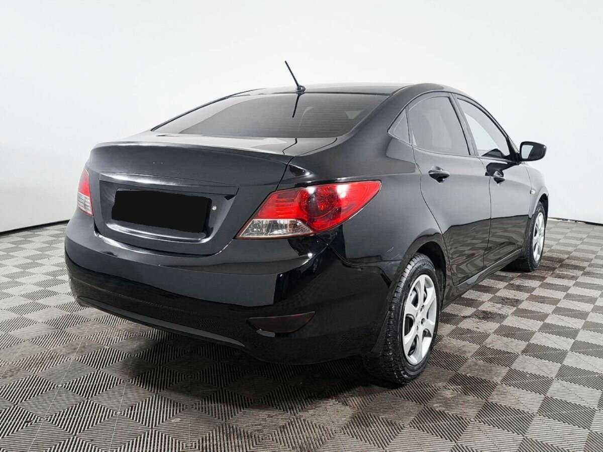 Купить Hyundai Solaris, 2012, 146 000 км, фото №4