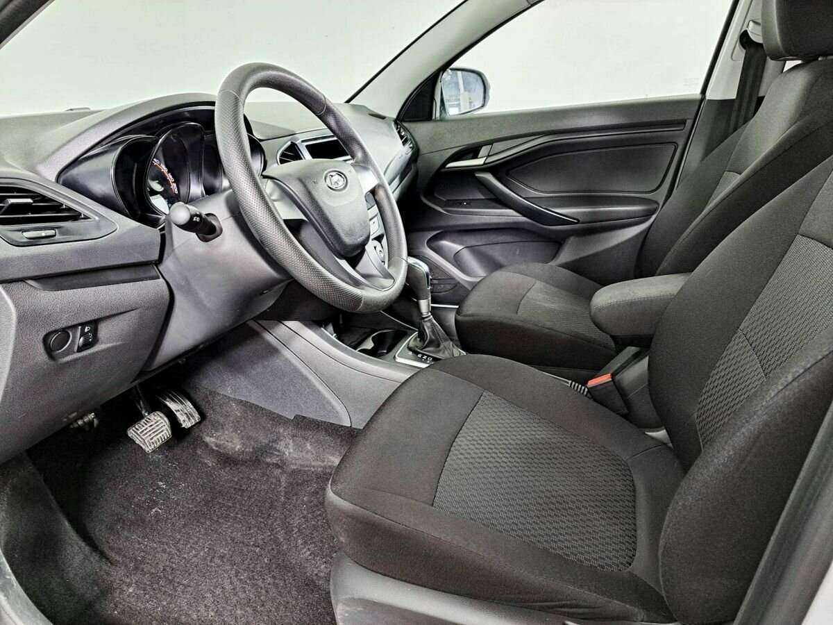 Купить Lada (ВАЗ) Vesta, 2021, 157 000 км, фото №11