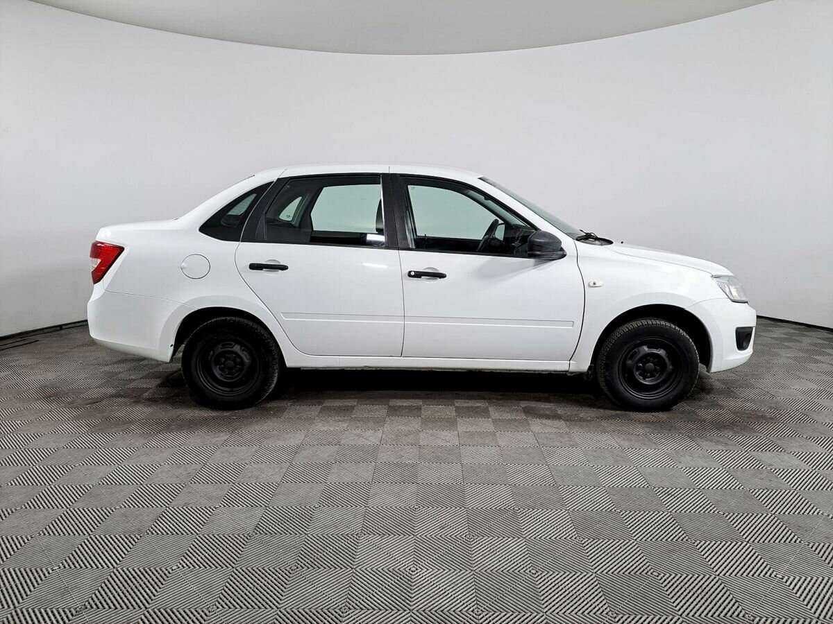 Купить Lada (ВАЗ) Granta, 2017, 133 751 км, фото №4