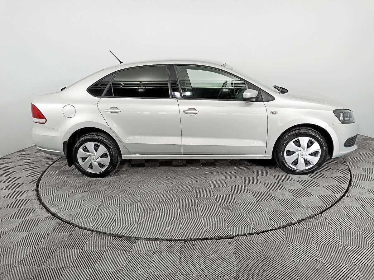 Купить Volkswagen Polo, 2013, 118 552 км, фото №4