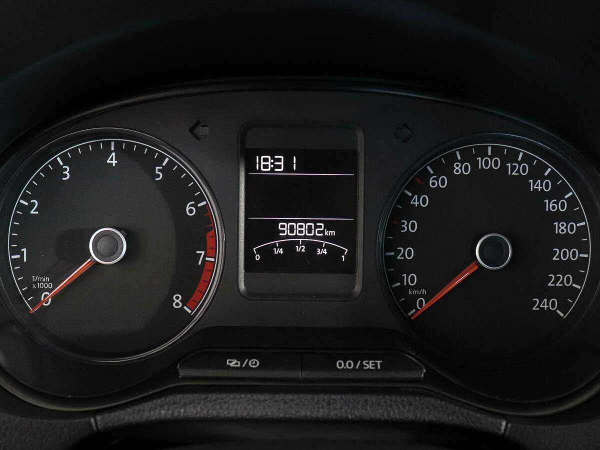 Купить Volkswagen Polo, 2018, 90 798 км, фото №10