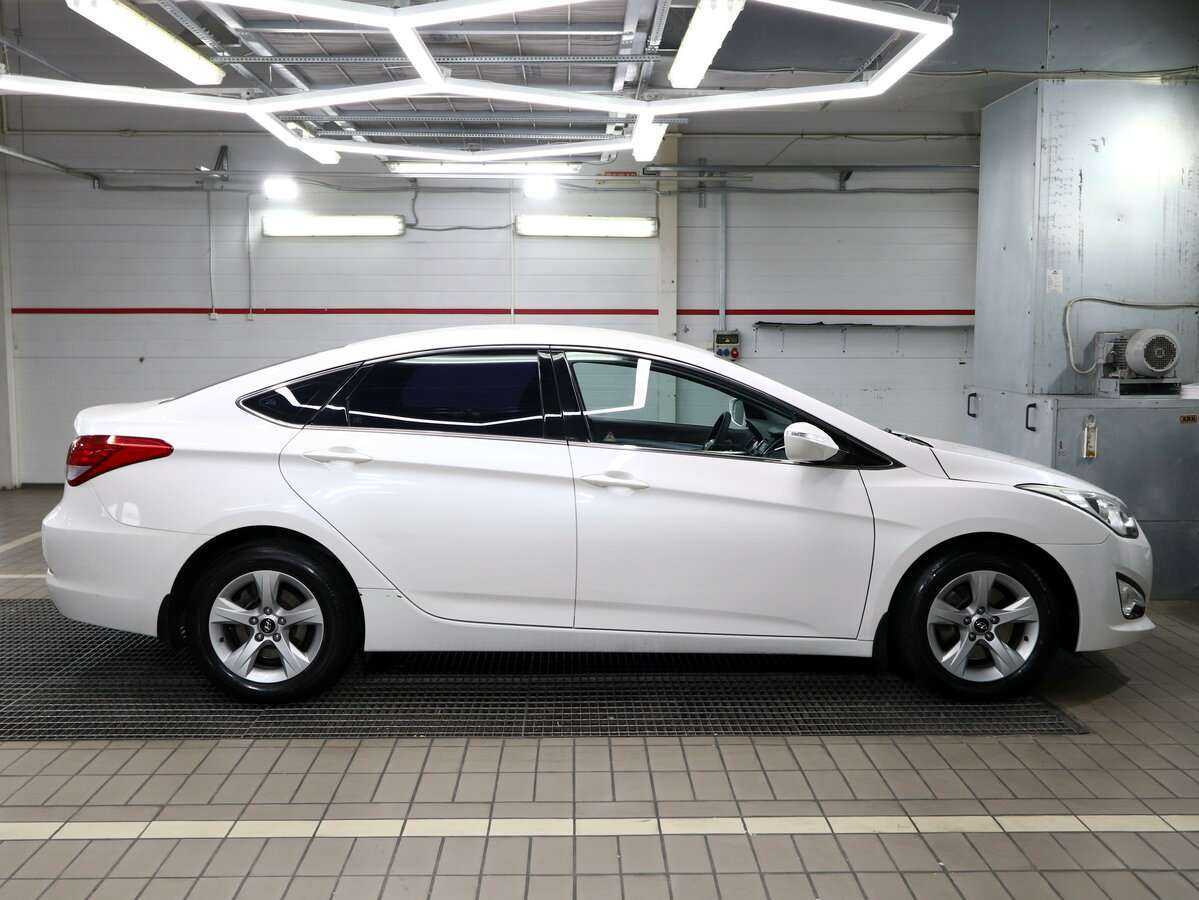 Купить Hyundai i40, 2014, 111 000 км, фото №12