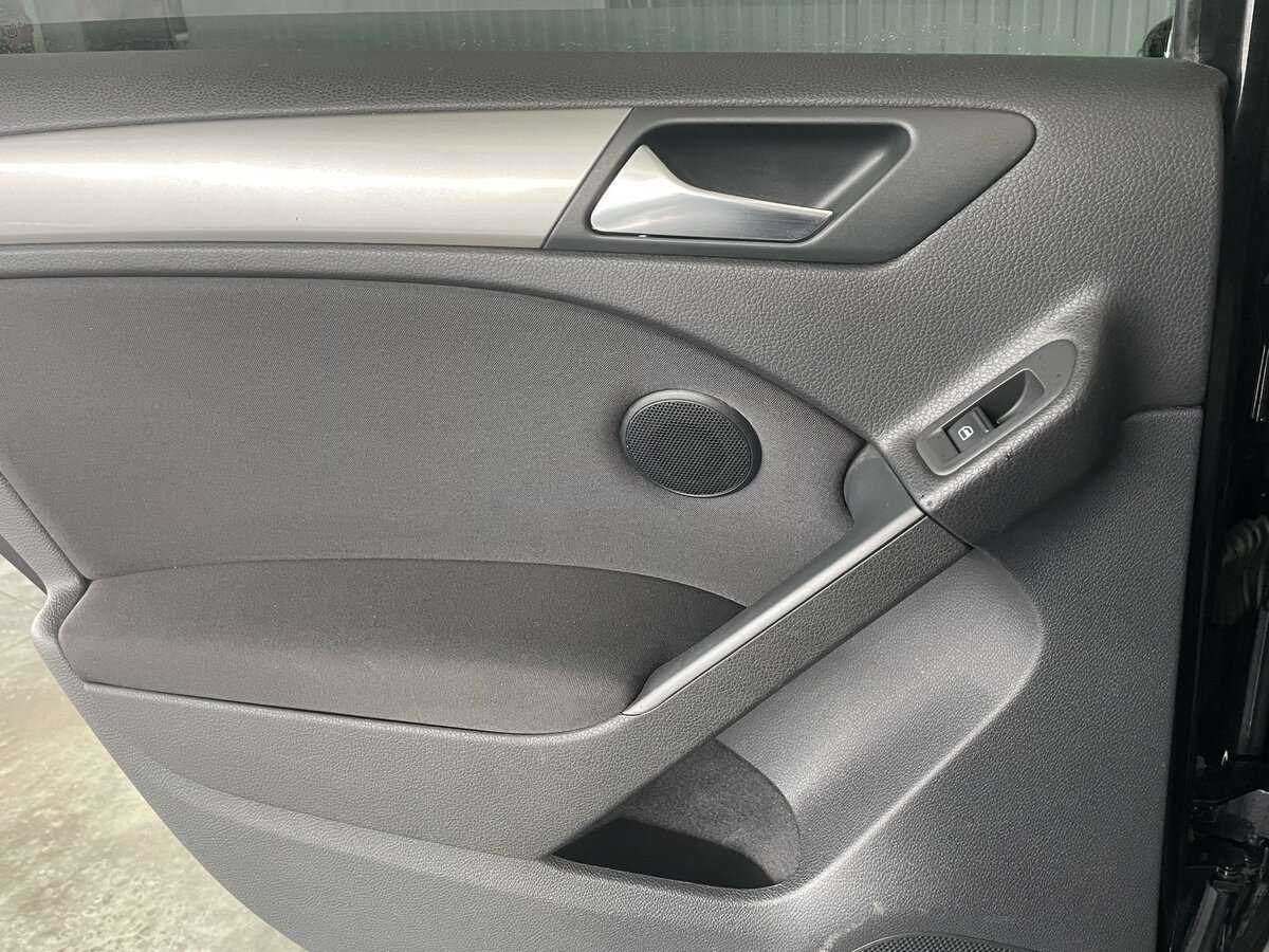 Купить Volkswagen Golf, 2012, 234 848 км, фото №21