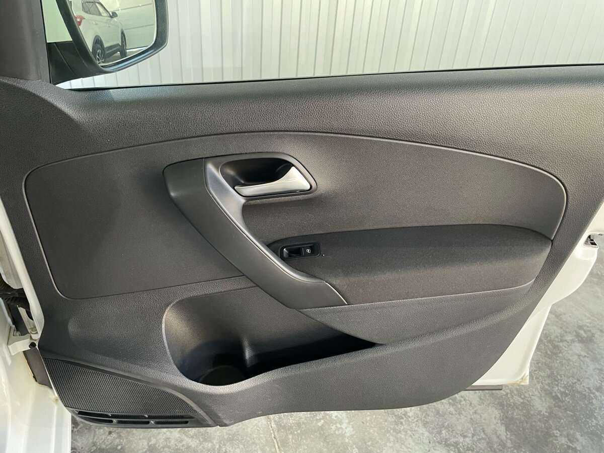 Купить Volkswagen Polo, 2018, 82 694 км, фото №19