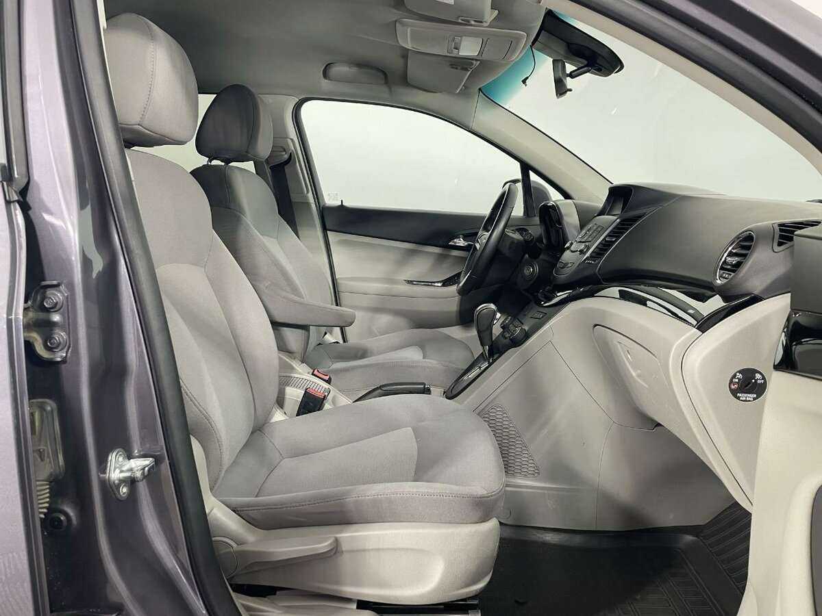 Купить Chevrolet Orlando, 2013, 154 716 км, фото №14