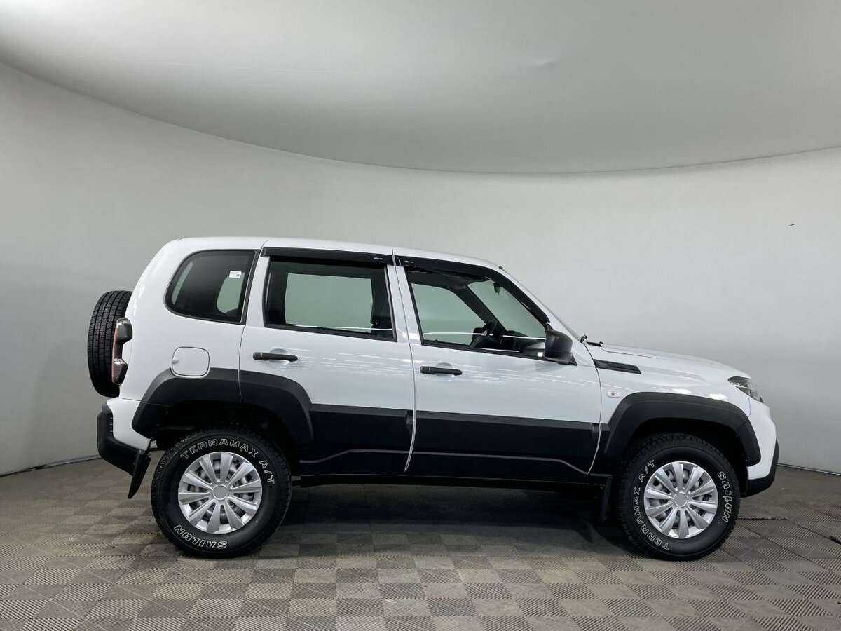 Купить Lada (ВАЗ) Niva, 2023, 7 323 км, фото №4