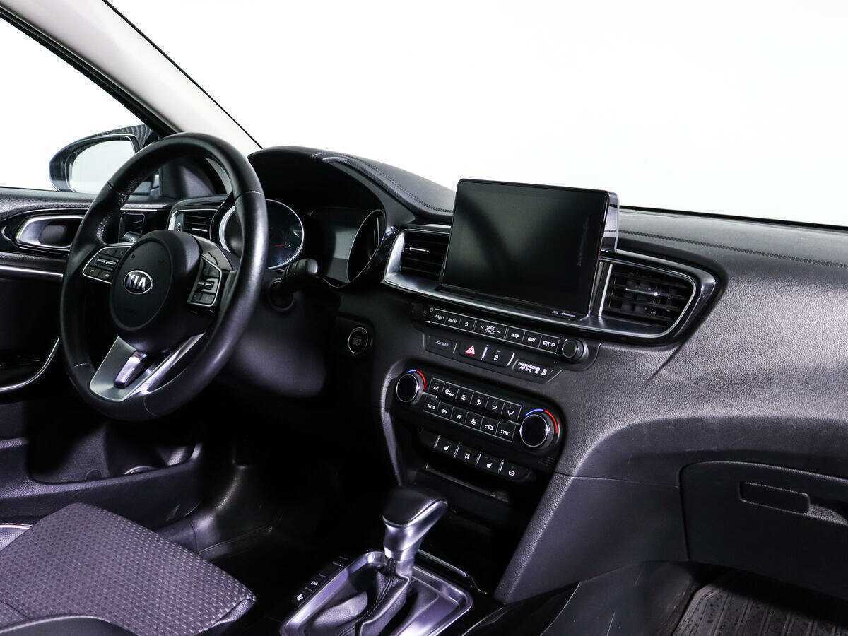 Купить Kia Ceed, 2018, 97 774 км, фото №9