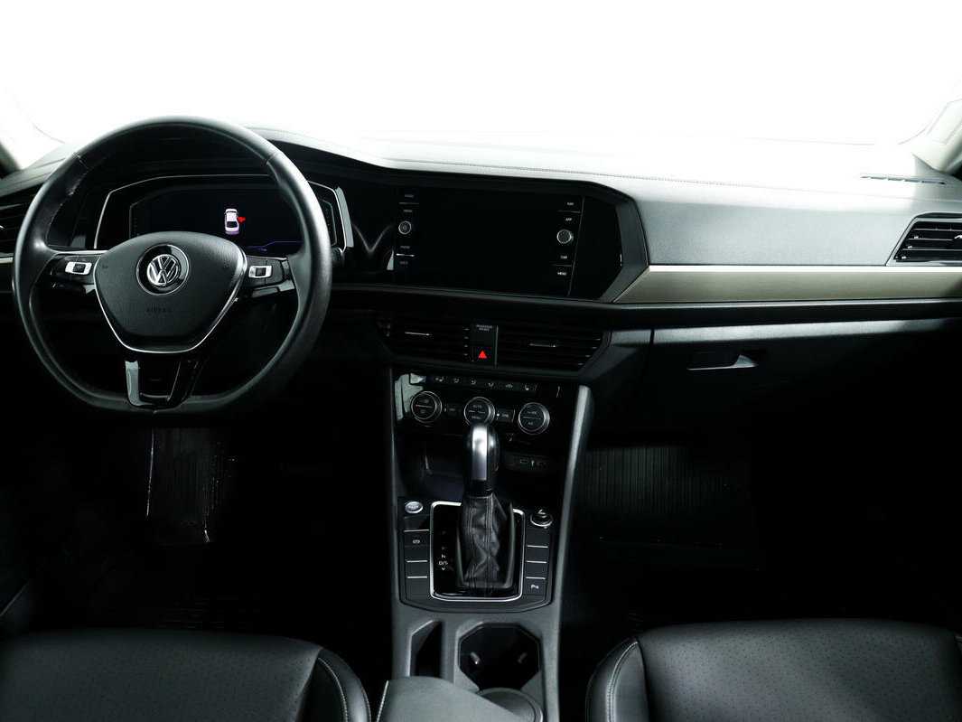 Купить Volkswagen Jetta 6-speed, 2020, 97 000 км, фото №11