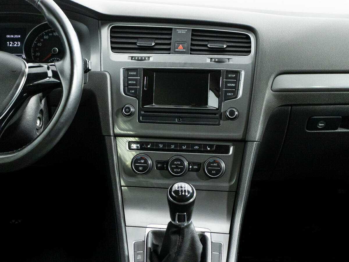 Купить Volkswagen Golf, 2013, 163 144 км, фото №14