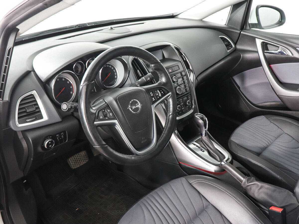 Купить Opel Astra, 2013, 124 725 км, фото №9