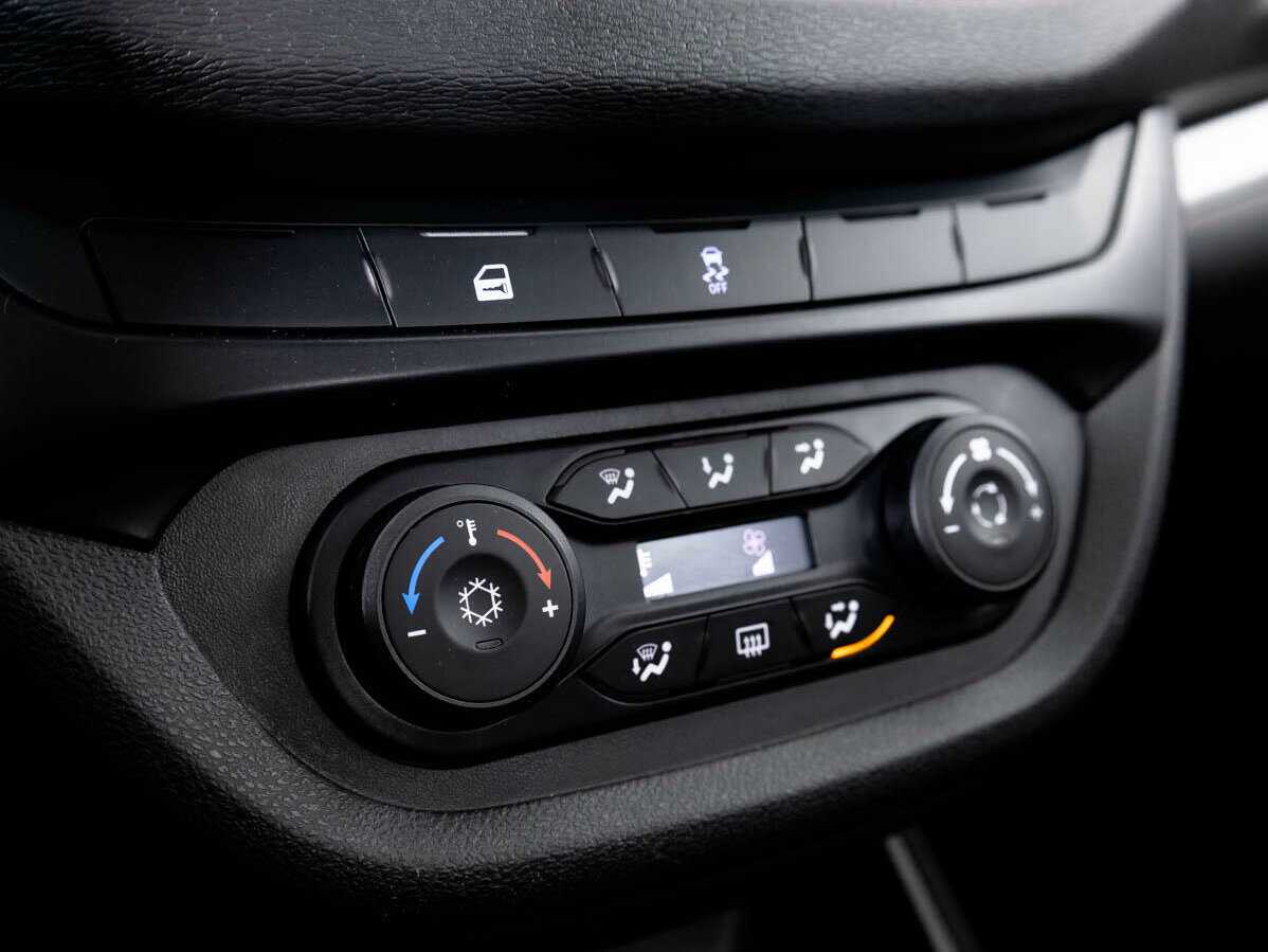 Купить Lada (ВАЗ) Vesta Предсерийная, 2022, 40 444 км, фото №13