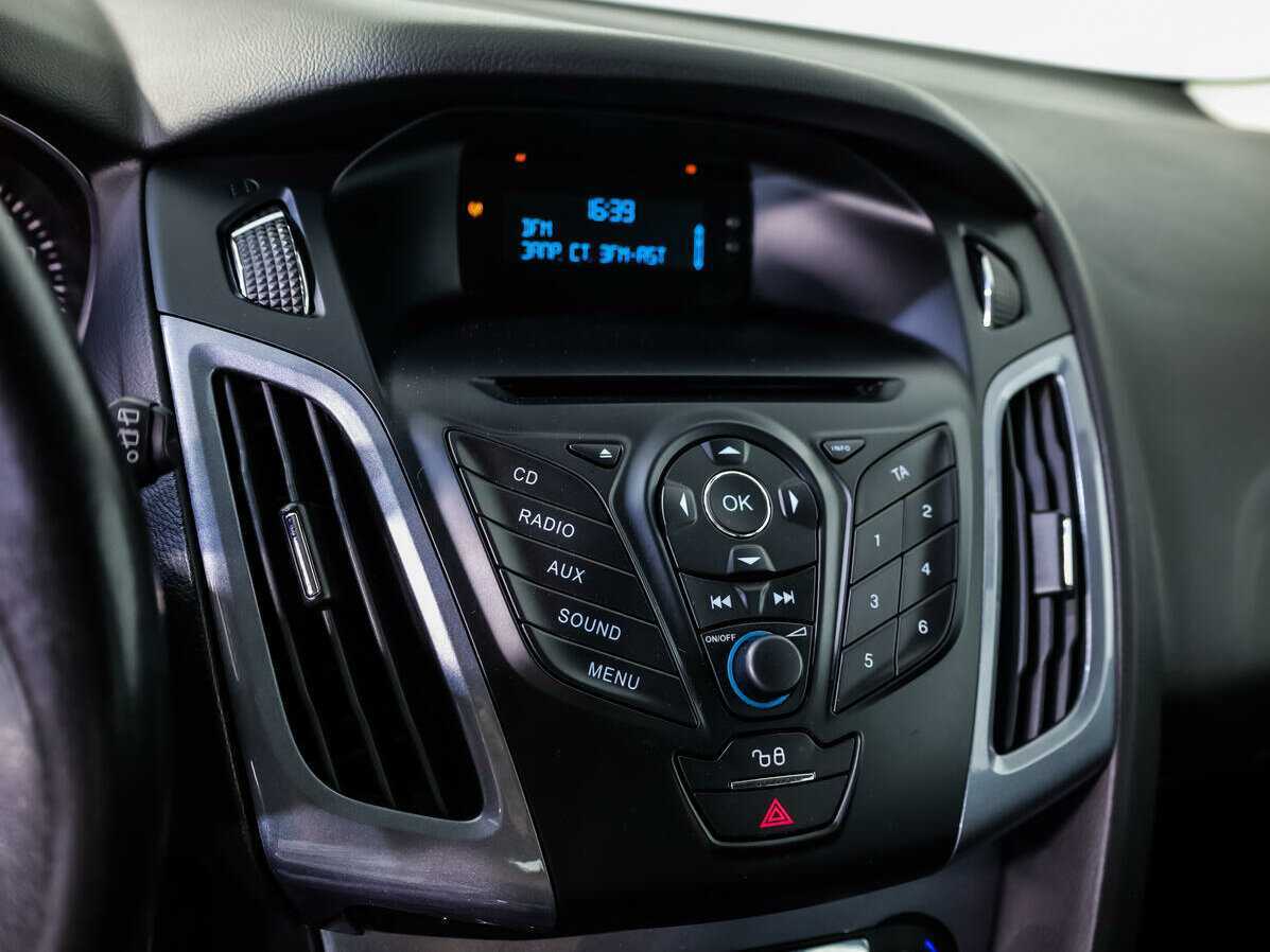 Купить Ford Focus, 2013, 195 920 км, фото №13