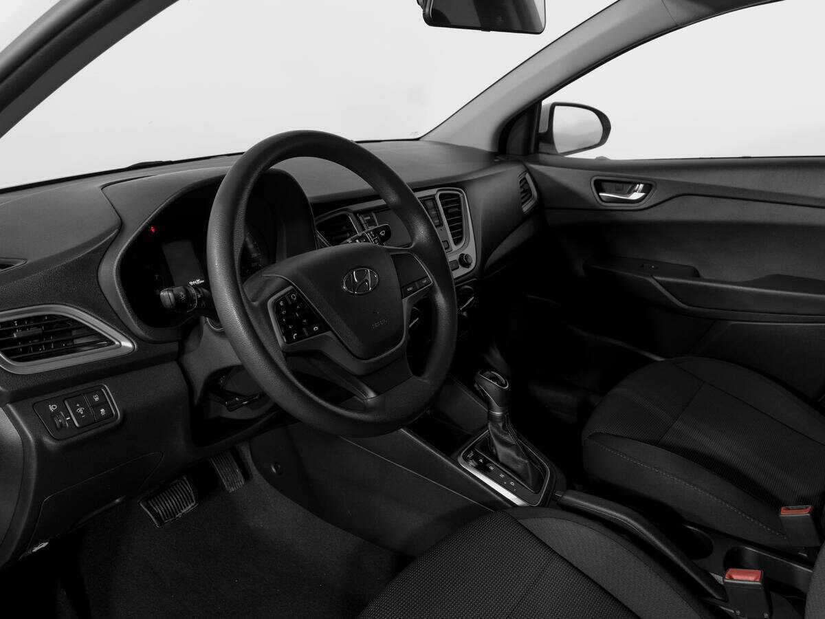 Купить Hyundai Solaris, 2020, 94 435 км, фото №15