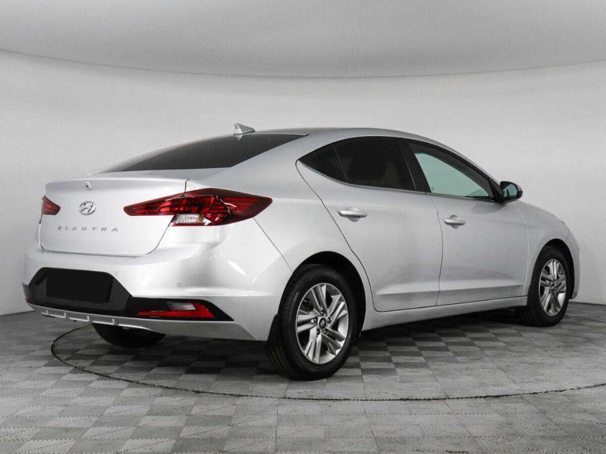 Купить Hyundai Elantra, 2019, 59 242 км, фото №5